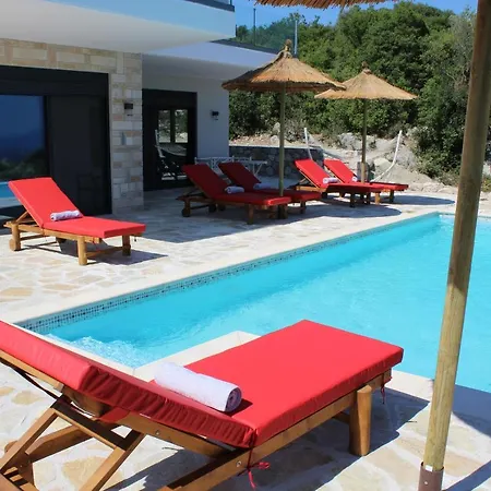 Maura-lefkada Otel *